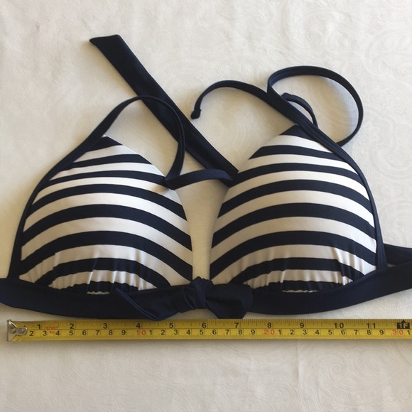 💎Aerie Striped  Bikini Top Size Medium - Picture 8 of 8